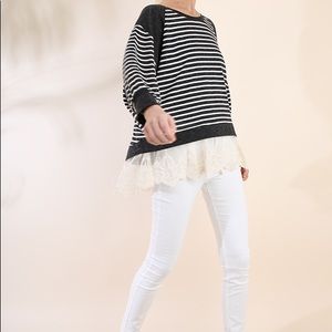 Umgee striped black/ivory top with lace trim NWT